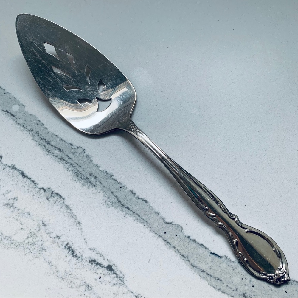 WM Rogers Moonlight 1959 Pie/Cake Server